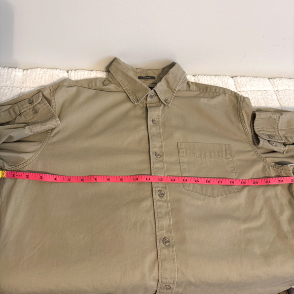 Eddie Bauer Men's Button Down Beige Long Sleeve Shirt Size Large Casual Staple - Picture 6 of 11
